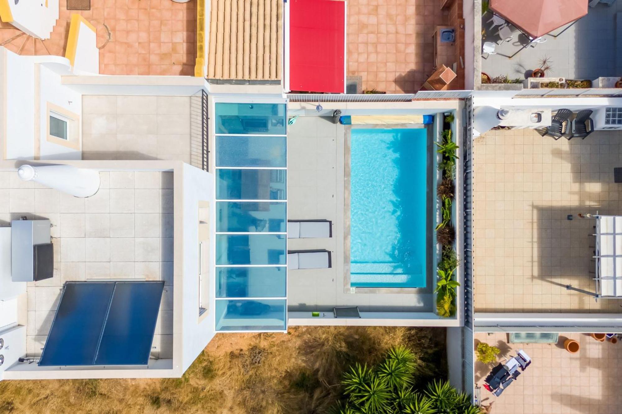 Luxurious 3 Bdr House With Pool & Bbq By Lovelystay Lagos