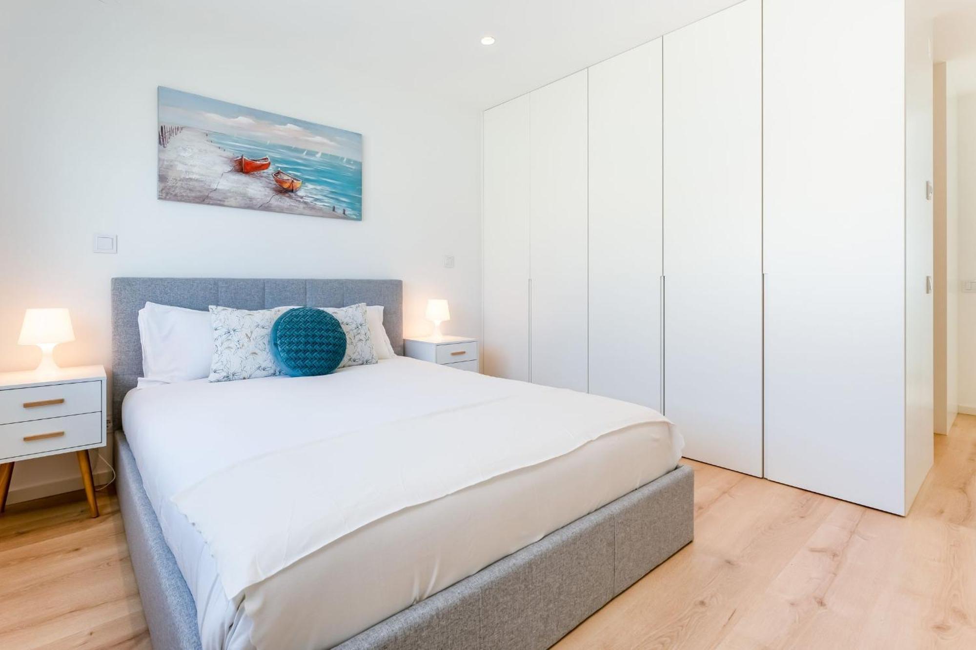 Holiday home Luxurious 3 Bdr House With Pool & Bbq By Lovelystay *