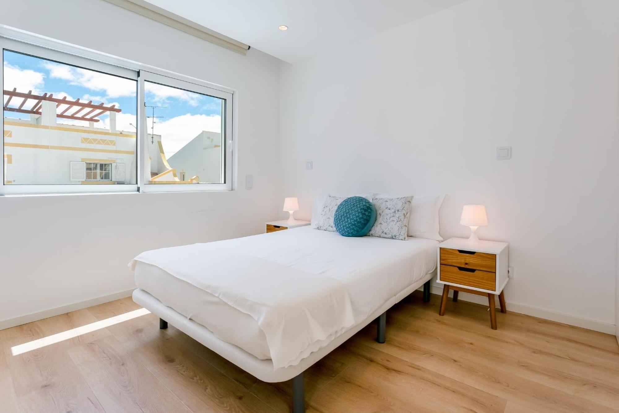 Luxurious 3 Bdr House With Pool & Bbq By Lovelystay